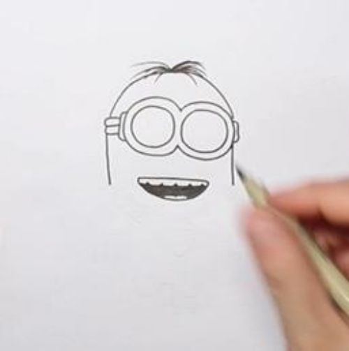 小黄人简笔画图片大全可爱 小黄人简笔画带颜色