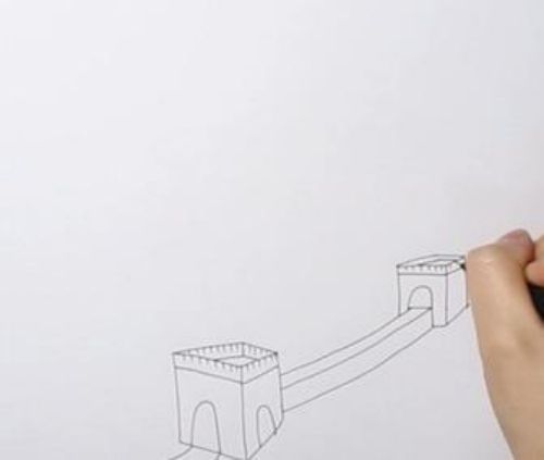 简单又漂亮长城简笔画怎么画 万里长城简笔画绘画步骤