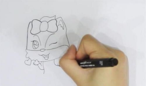 彩色三只松鼠简笔画怎么画 卡通三只松鼠简笔画步骤