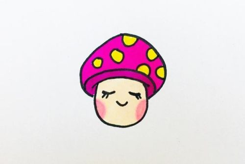 带颜色蘑菇简笔画绘画教程 可爱涂色蘑菇简笔画怎么画