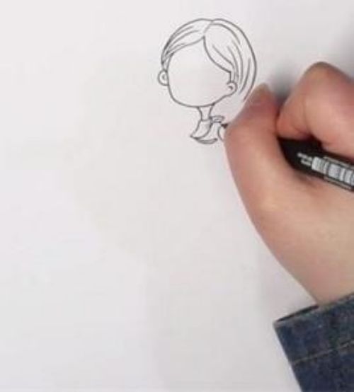 大肚子怀孕妈妈简笔画怎么画 可爱怀孕妈妈简笔画画法