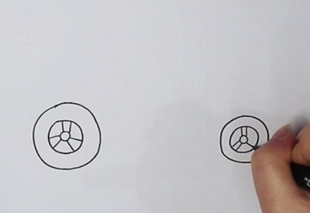 彩色跑车赛车简笔画教学步骤 简单跑车赛车简笔画怎么画