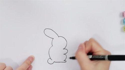 月亮上的玉兔简笔画步骤图解 可爱卡通版玉兔简笔画怎么画