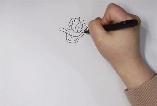 卡通可爱唐老鸭简笔画怎么画 简单又漂亮唐老鸭简笔画教程画法